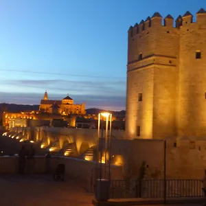 Apartamento Polvora, Junto Al Puente Romano Córdoba